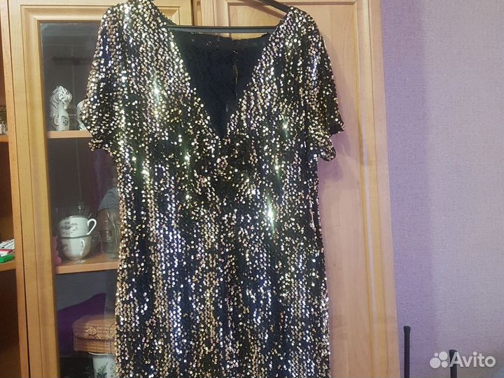 Платье новое