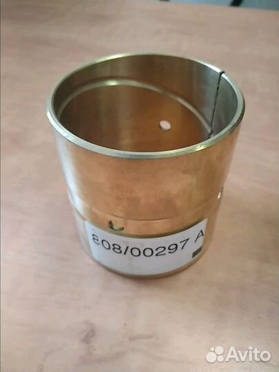 Втулка стрелы фронтального ковша на JCB 808/00297