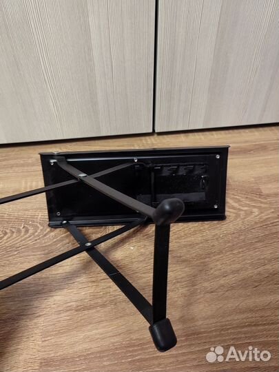 Подставка под ногу для гитариста Rockdale