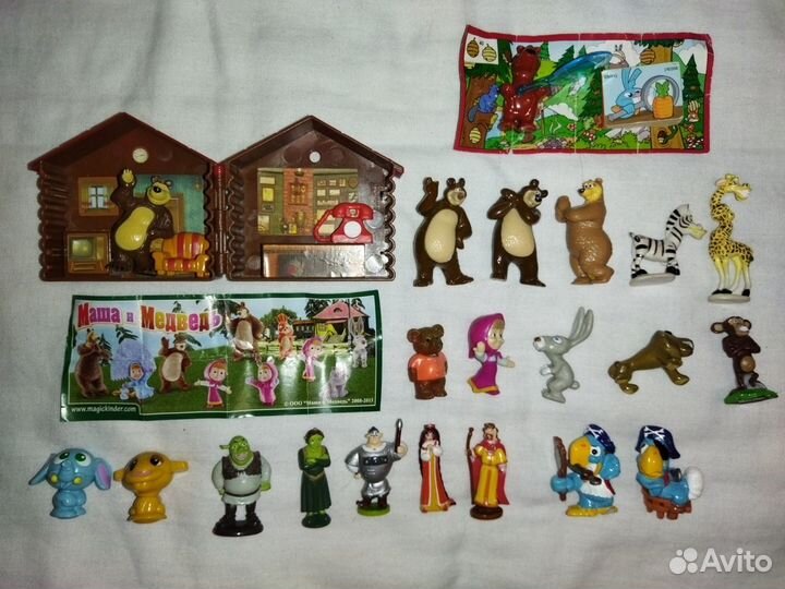 Киндер сюрпризы Маша и медведь и др. старые