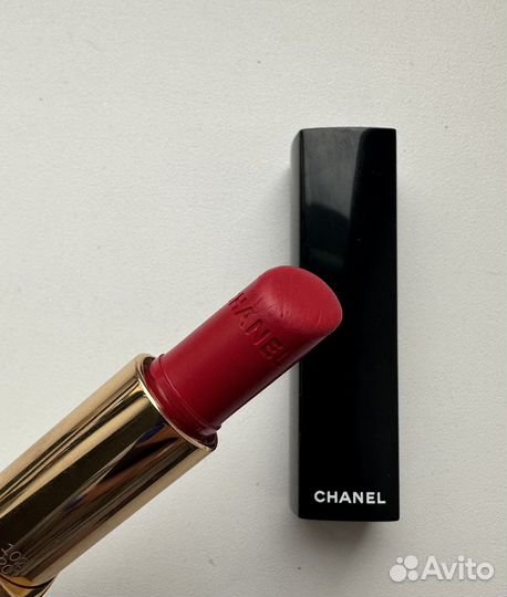 Chanel помада 102 palpitante