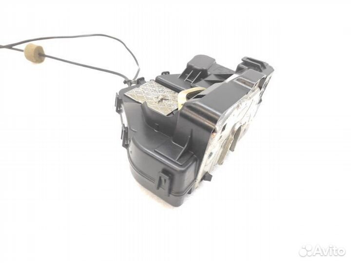 Замок двери задний правый Mercedes-Benz E-Class