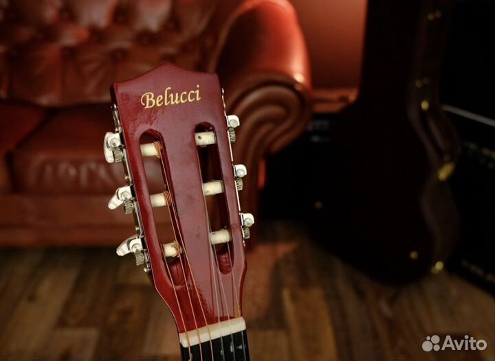 Классическая гитара Belucci + чехол