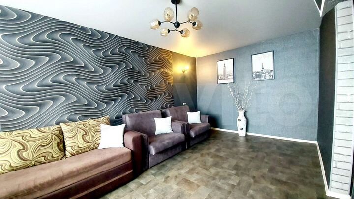 2-к. квартира, 44 м², 1/9 эт.