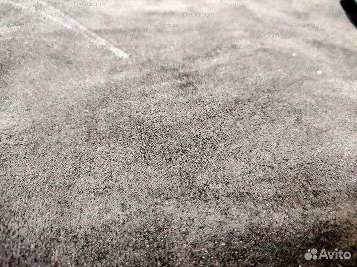 Коврик накидка на панель Mitsubishi Eclipse Cross