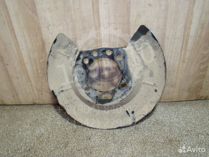Пыльник тормозного диска Ford Focus III 2011-2018