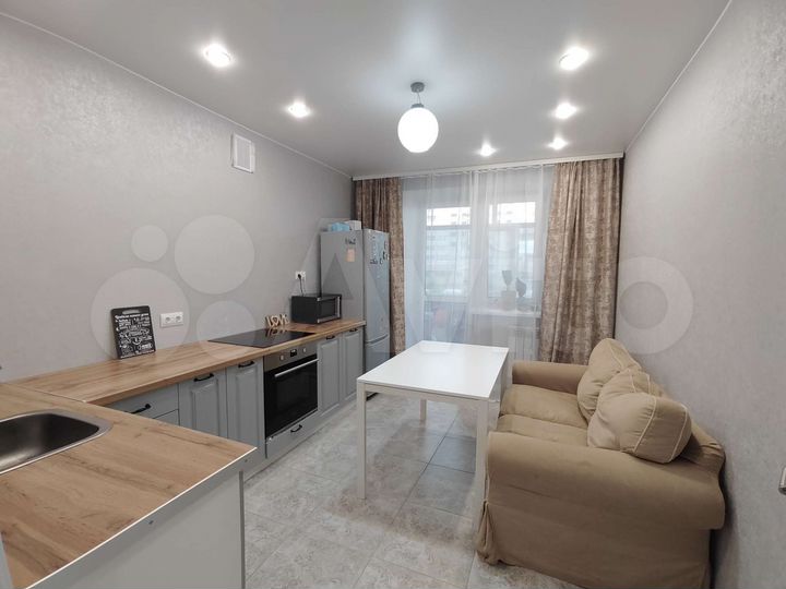 3-к. квартира, 70 м², 1/10 эт.