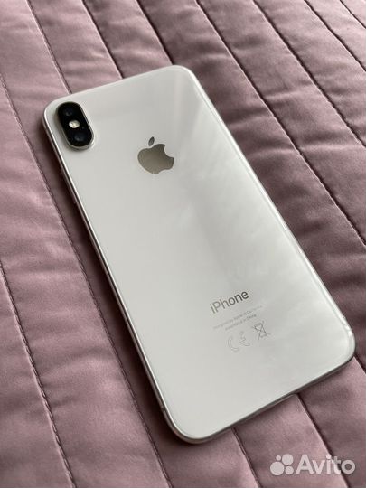 Телефон iPhone 10