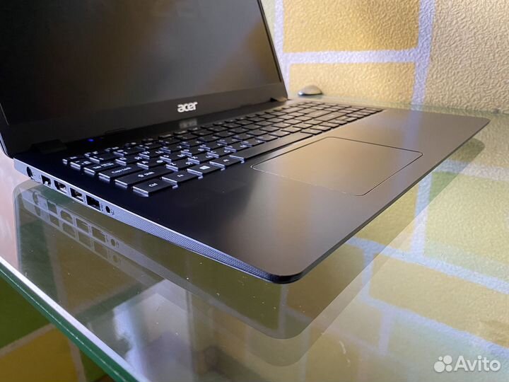 Acer Aspire / Ryzen 5 3500U / R 540X