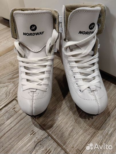 Коньки фигурные