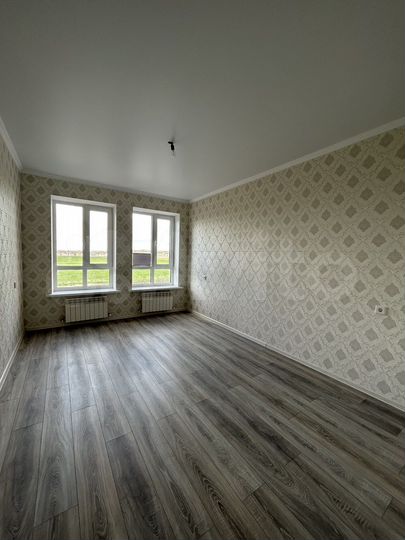 2-к. квартира, 55 м², 3/18 эт.
