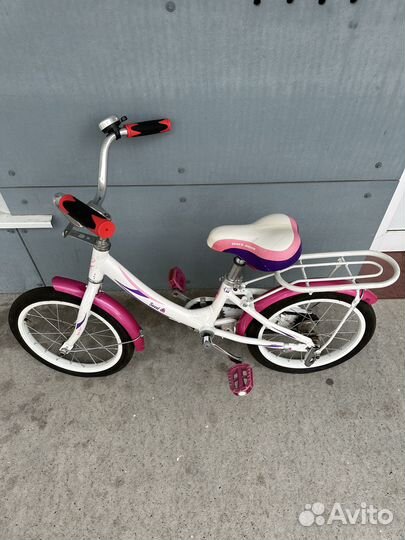 Велосипед для девочки 16 дюймов