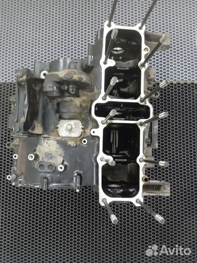 Honda CBR750 Hurricane, Super Aero Блок двигателя