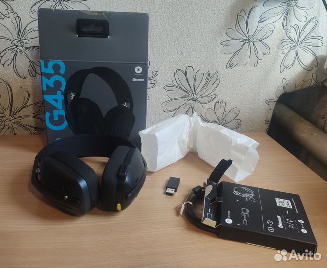 Беспроводные наушники logitech g435(новые) +адапте