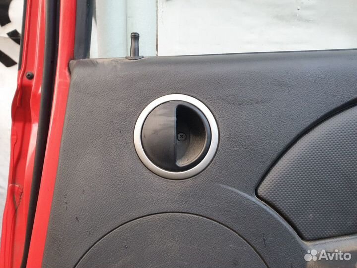 Обшивка двери задней правой Chevrolet Aveo T200