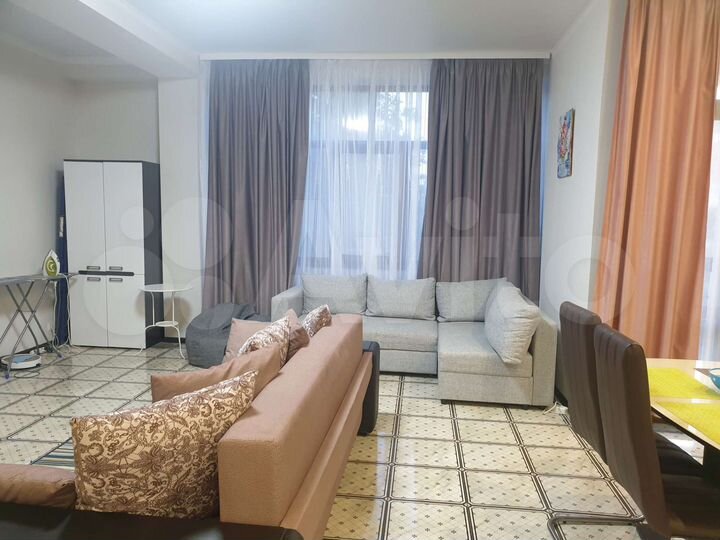 Квартира-студия, 57,1 м², 1/3 эт.