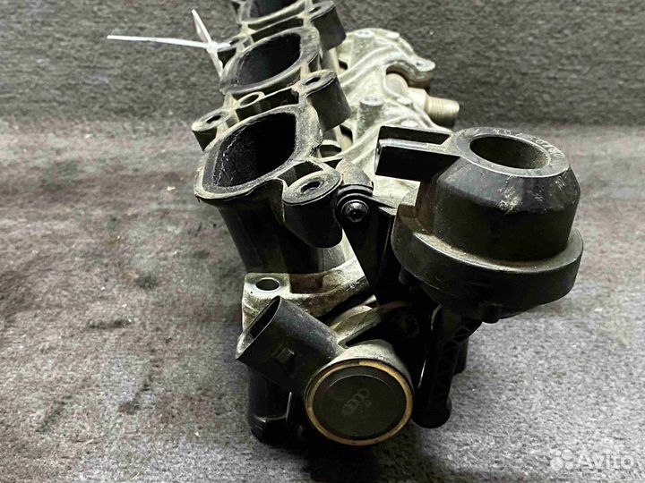 Коллектор впускной Audi A6C6 (4F 2004-2010) 06E 13