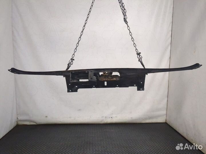 Рамка капота Skoda Fabia, 2006