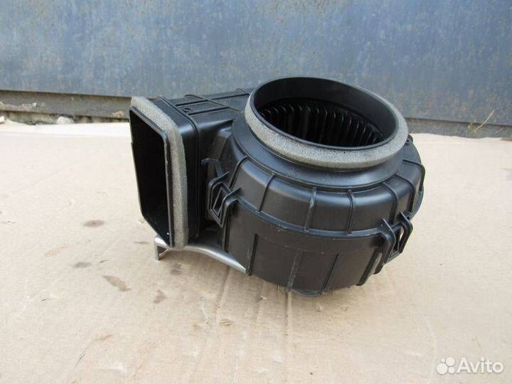 Вентилятор охлаждения батареи, Toyota RAV4 5 (XA50