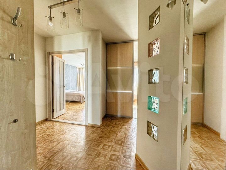 2-к. квартира, 45 м², 8/10 эт.