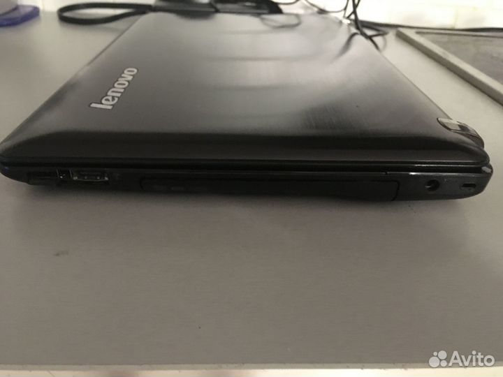 Lenovo y560p Core i5/8Gb/SSD 240Gb/HD6570 1Gb