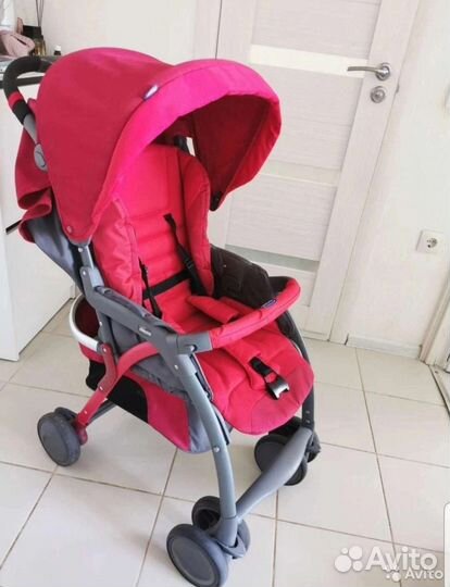 Прогулочная коляска chicco