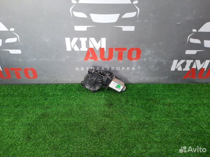 Моторчик стеклоподъёмника передний правый Kia Rio