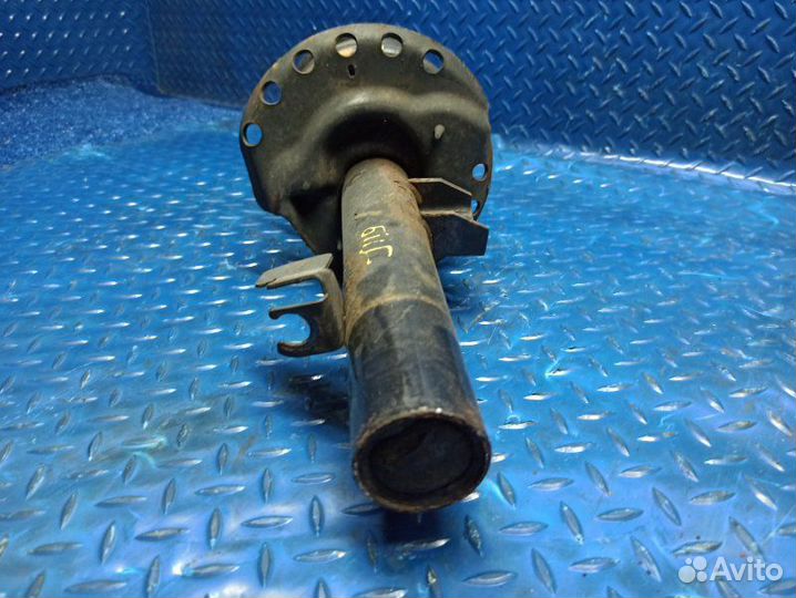 Амортизатор подвески передний левый Volvo Xc70