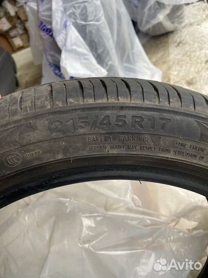 Triangle Sportex TSH11 215/45 R17