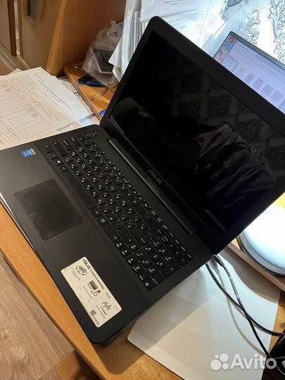 Ноутбук asus