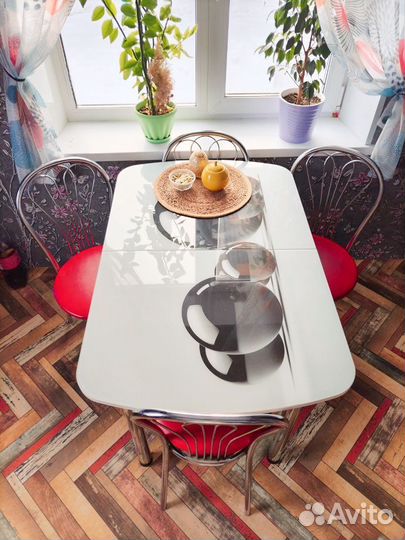 Стол обеденный бу