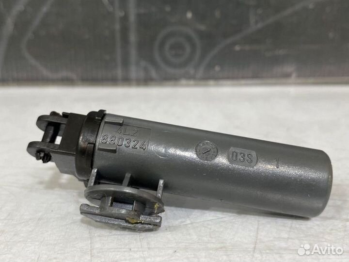 Амортизатор бардачка Audi Q7 4L BHK 2008