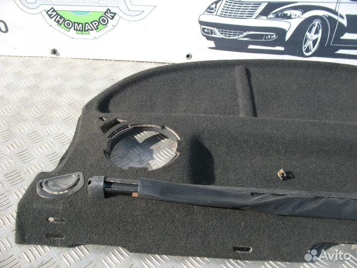 Полка багажника Audi 80 / 90 B3 1989г