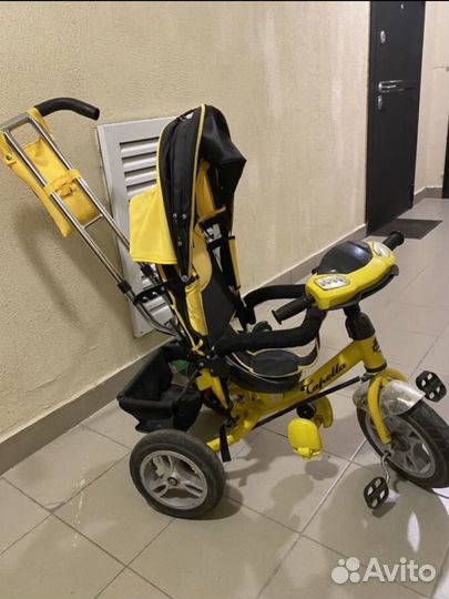 Трехколесный велосипед с родительской ручкой