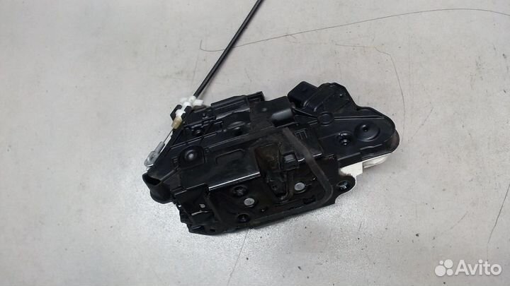 Замок двери Skoda Fabia, 2011