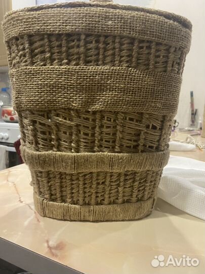 Корбочка Похожее на Макромэ