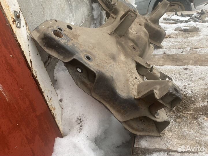 Пежо 206 подрамник балка подмоторная