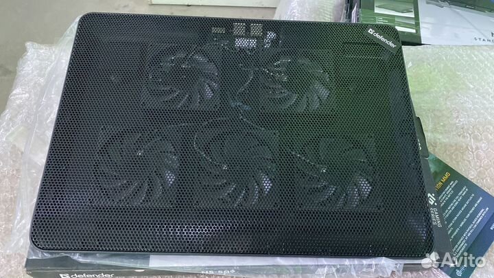 Подставка для ноутбука Defender 15.6