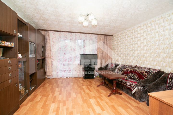 3-к. квартира, 68,8 м², 2/5 эт.