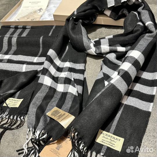 Шарф в коробке burberry