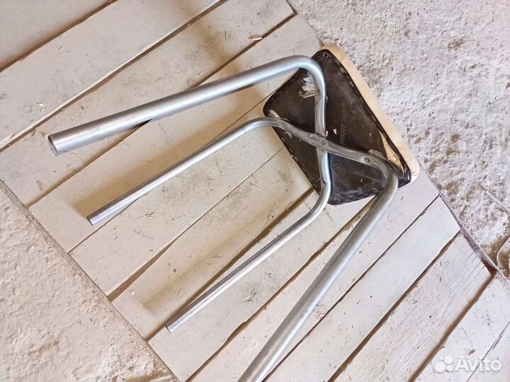 Стул гаржный вариант бу