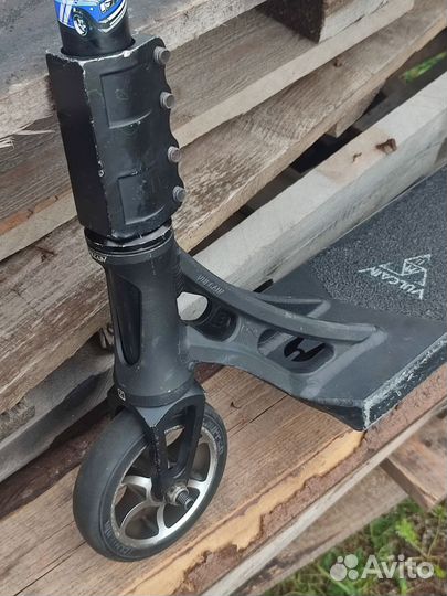 Кастомный трюковой самокат