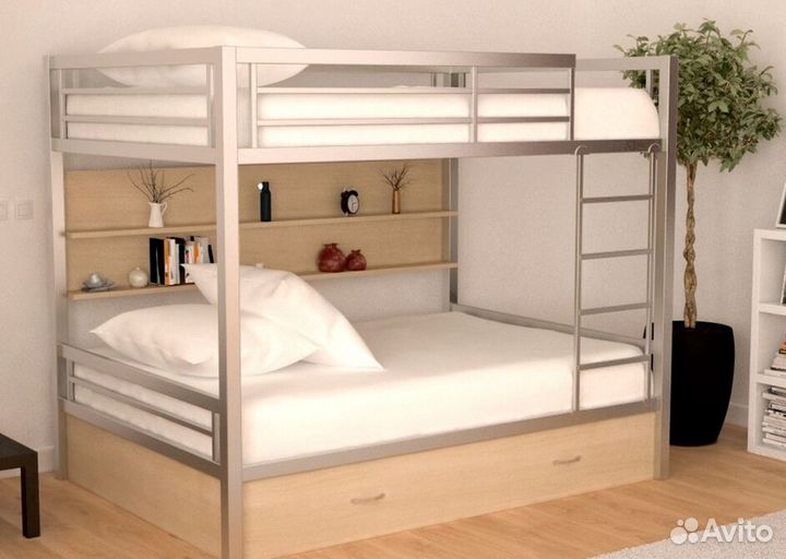 Кровать двухъярусная