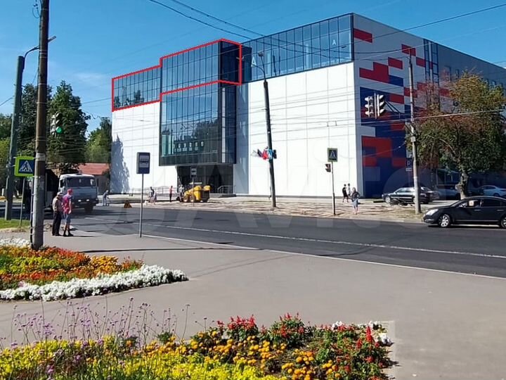 Торгово-офисное помещение, 450 м²