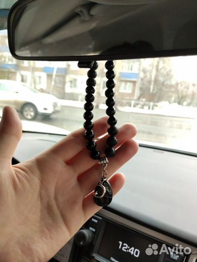 Чётки в машину