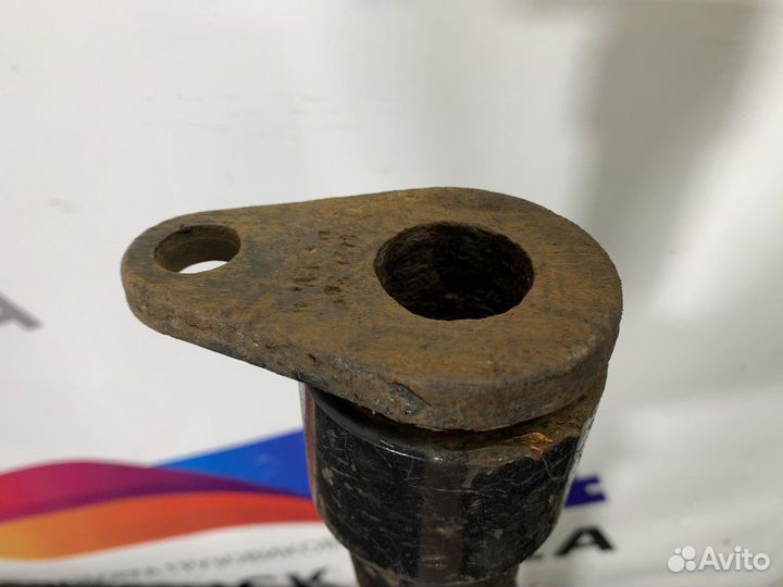 Кронштейн крепления крыла