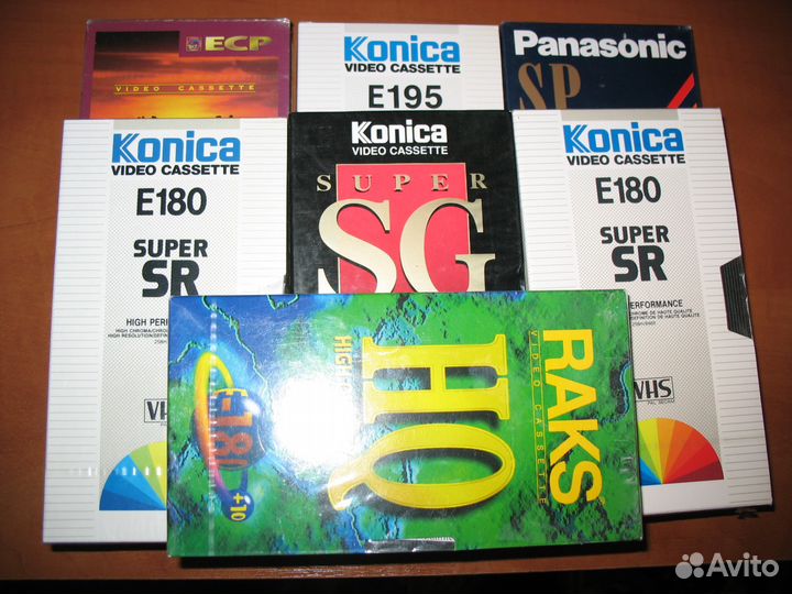 Видеокассеты с записью