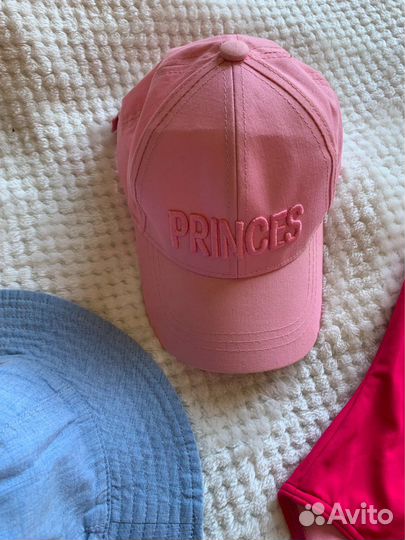 Купальник, панама, сабо, бейсболки