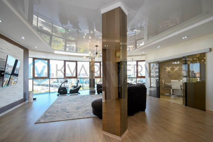 3-к. квартира, 198 м², 9/13 эт.