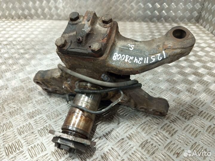 Цапфа правая (тци) Scania 1895928